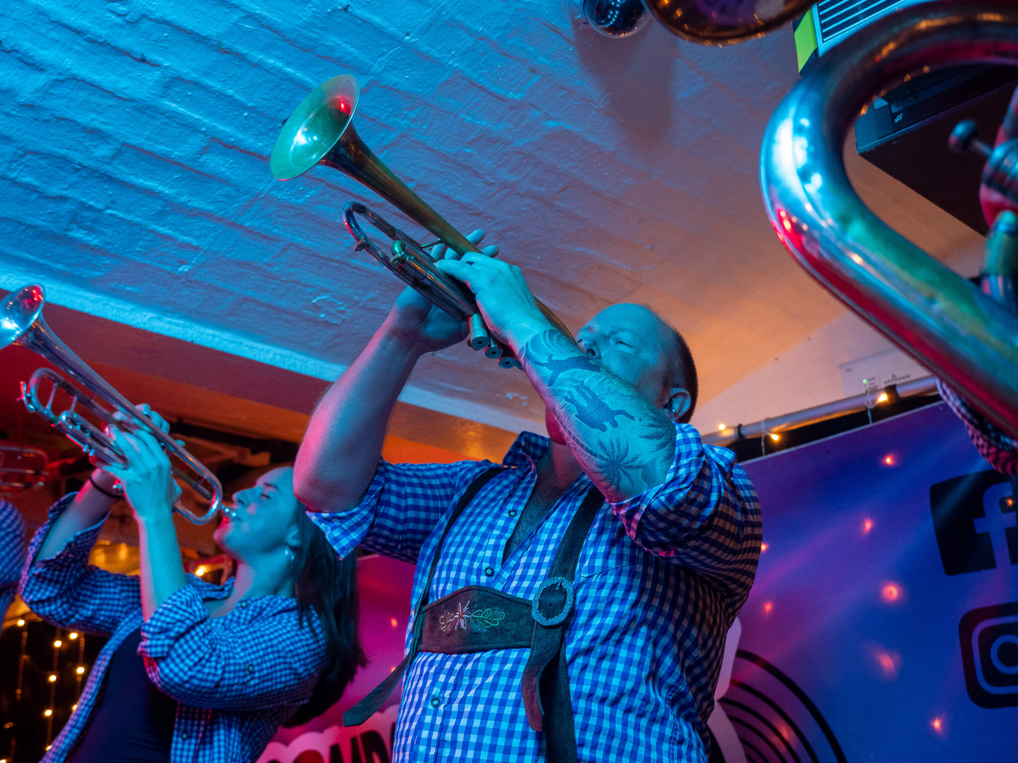 Katzenjammers with trumpets